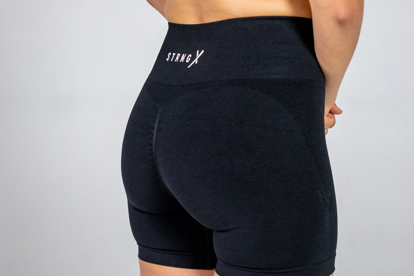 Seamless X Shorts - Black